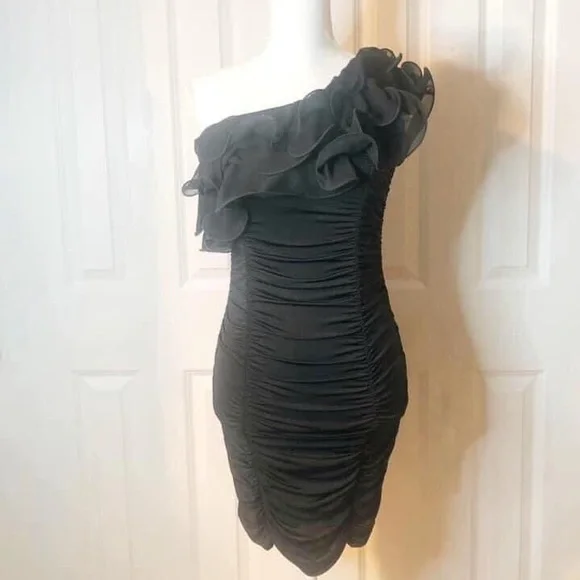 SOLD! Frederick’s of Hollywood -Sexy One-shoulder Ruffle Black Dress - Picture 2 of 10
